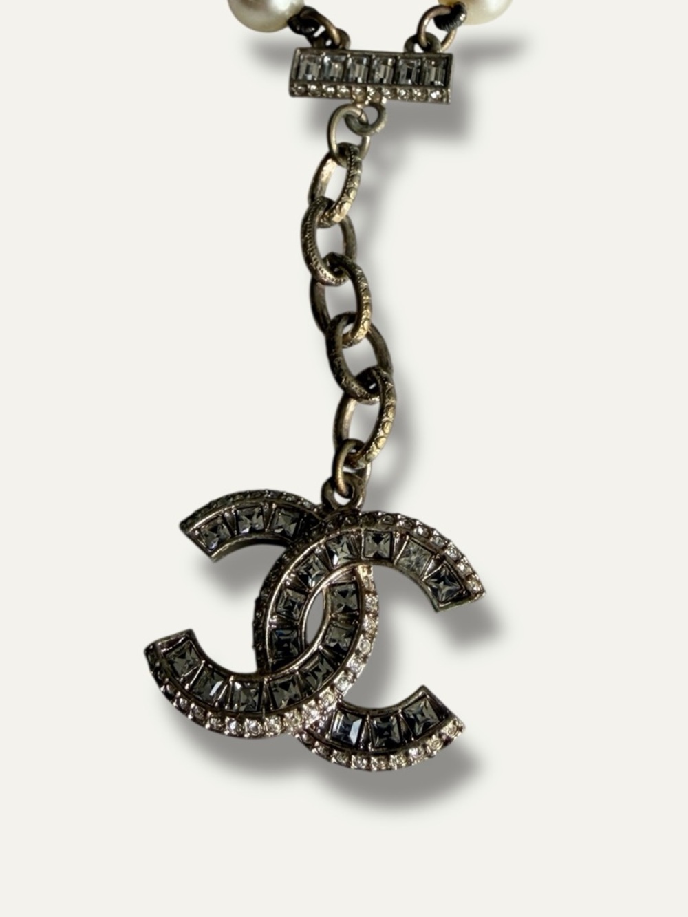 CHANEL Pearl Bracelet with Pave Double C Charm - White and Silver image 4